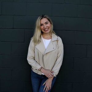 Meet your Posher, Victoria